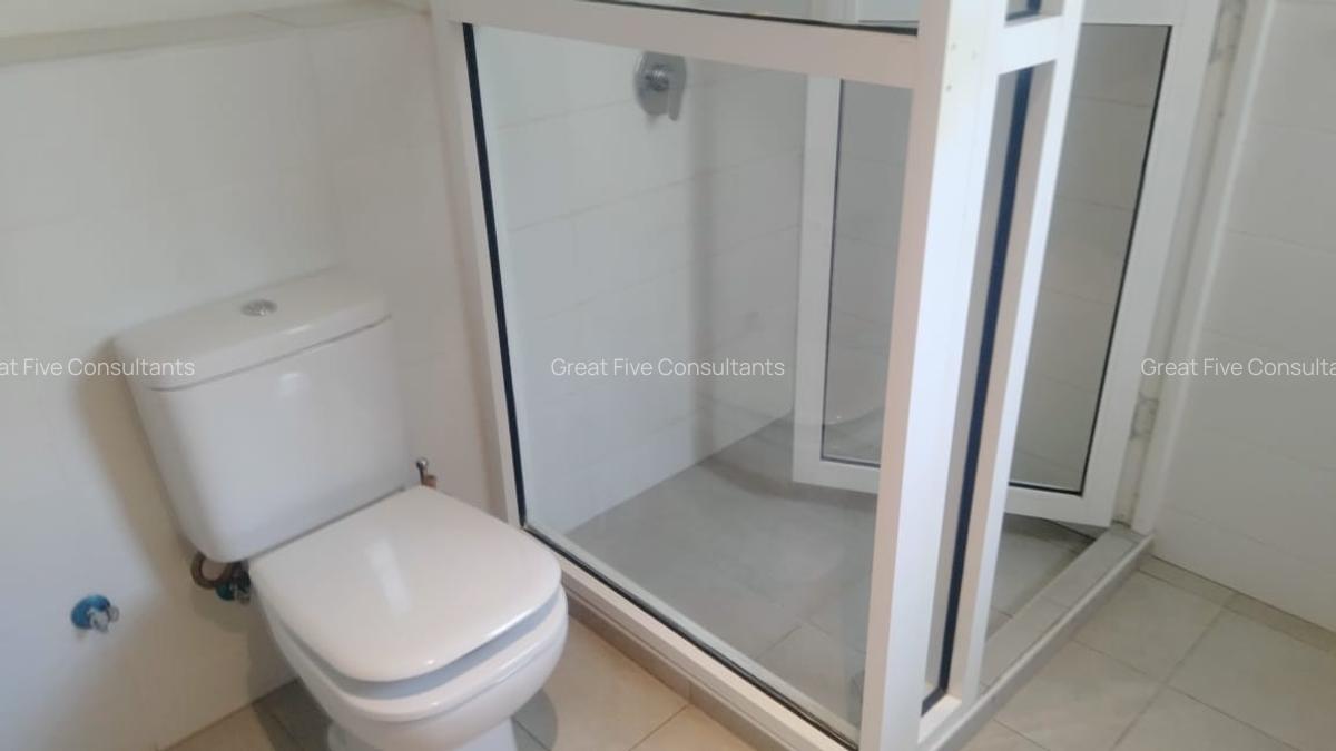 5 Bed House with Staff Quarters in Rosslyn - 3