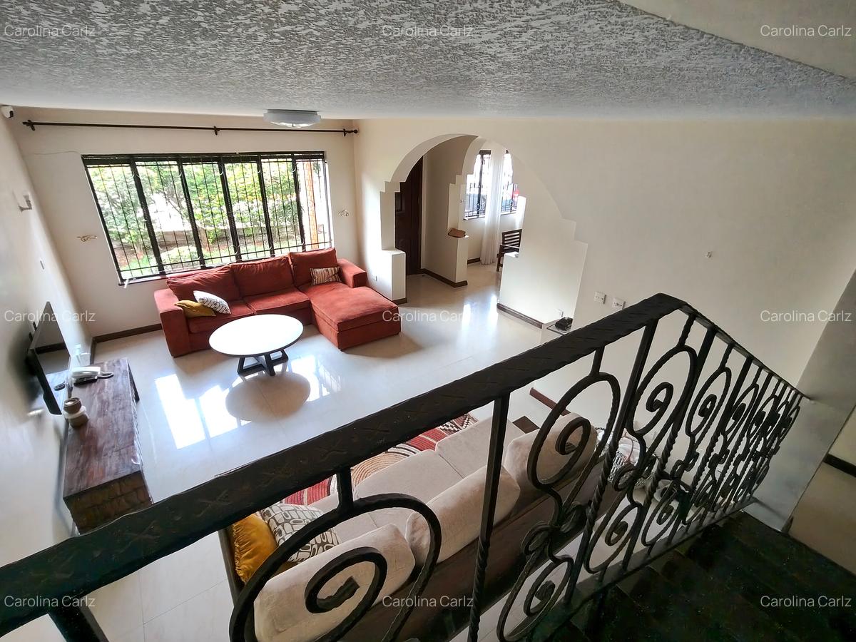 4 Bed Townhouse with En Suite at Brookside Drive - 13