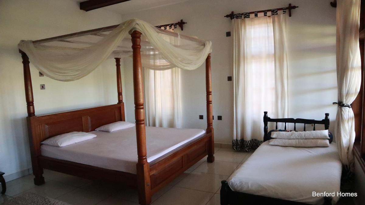 4 Bed House with En Suite at Vipingo - 4