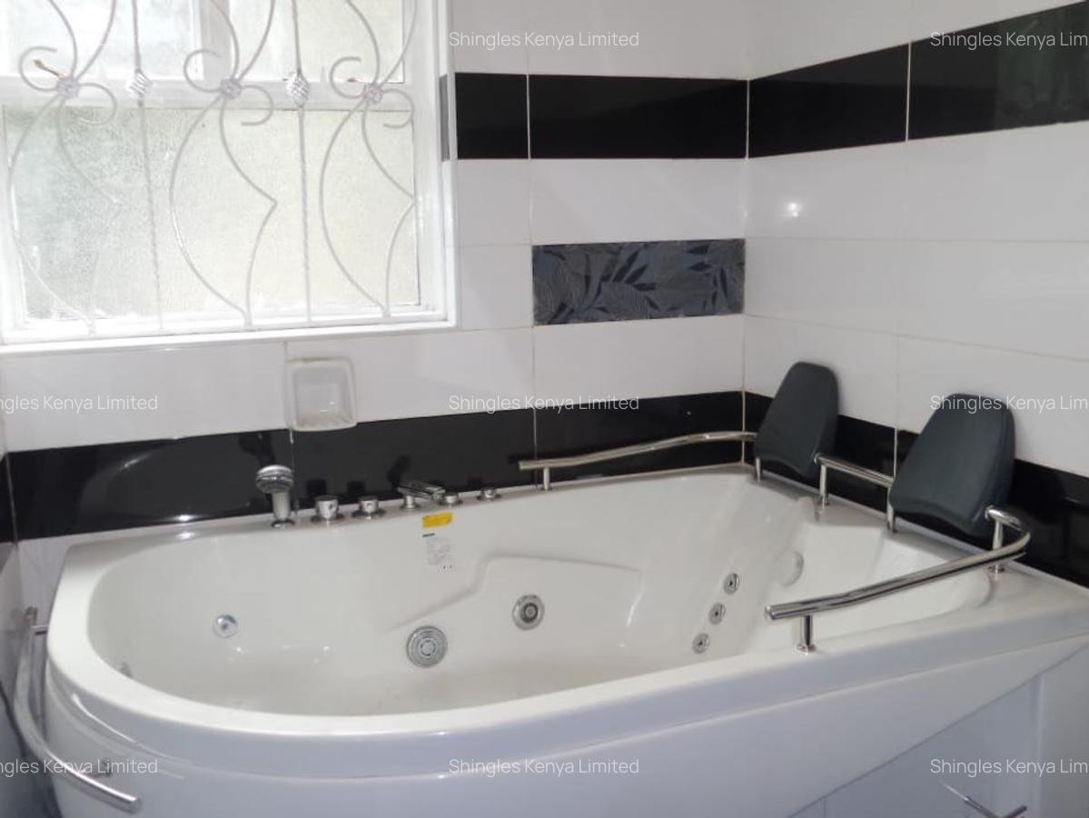 2 Bed House with En Suite at Off James Gichuru Rd - 10