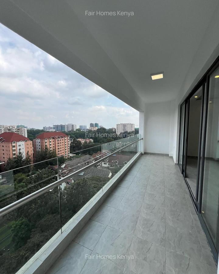 4 Bed Apartment with En Suite at Valley Arcade - 11