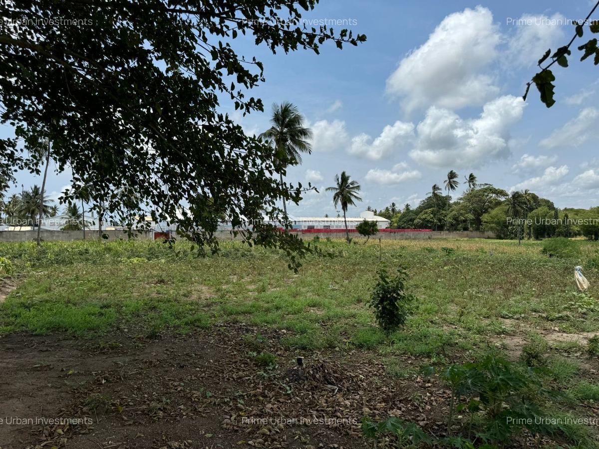 Land in Mtwapa - 6