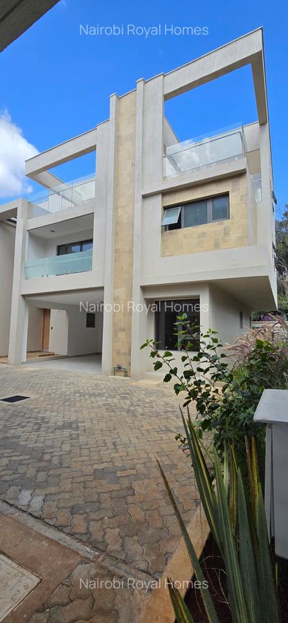 6 Bed Townhouse with En Suite at Off Convent Drive - 6