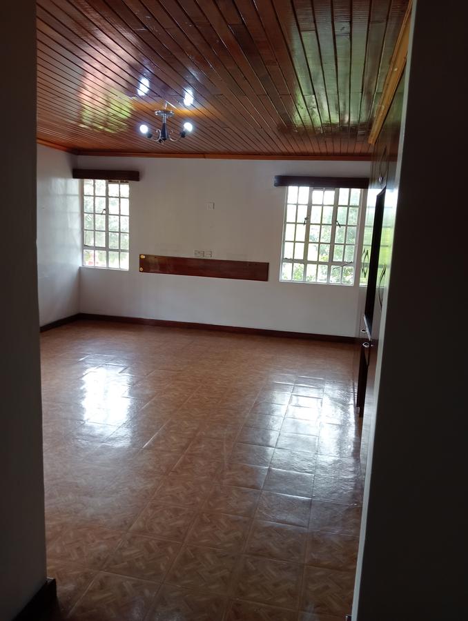 4 Bed Villa with En Suite at Muthaiga North - 10