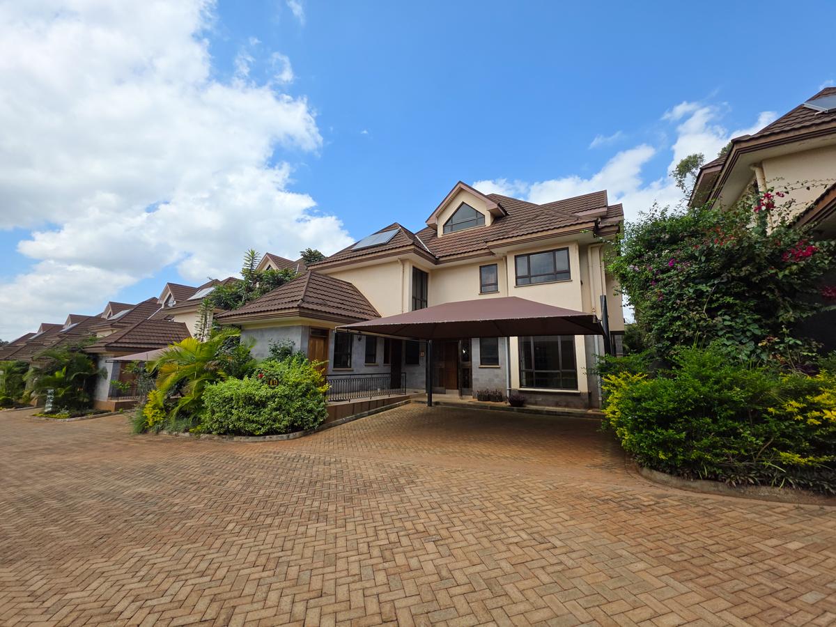 5 Bed House with Swimming Pool in Runda - 14