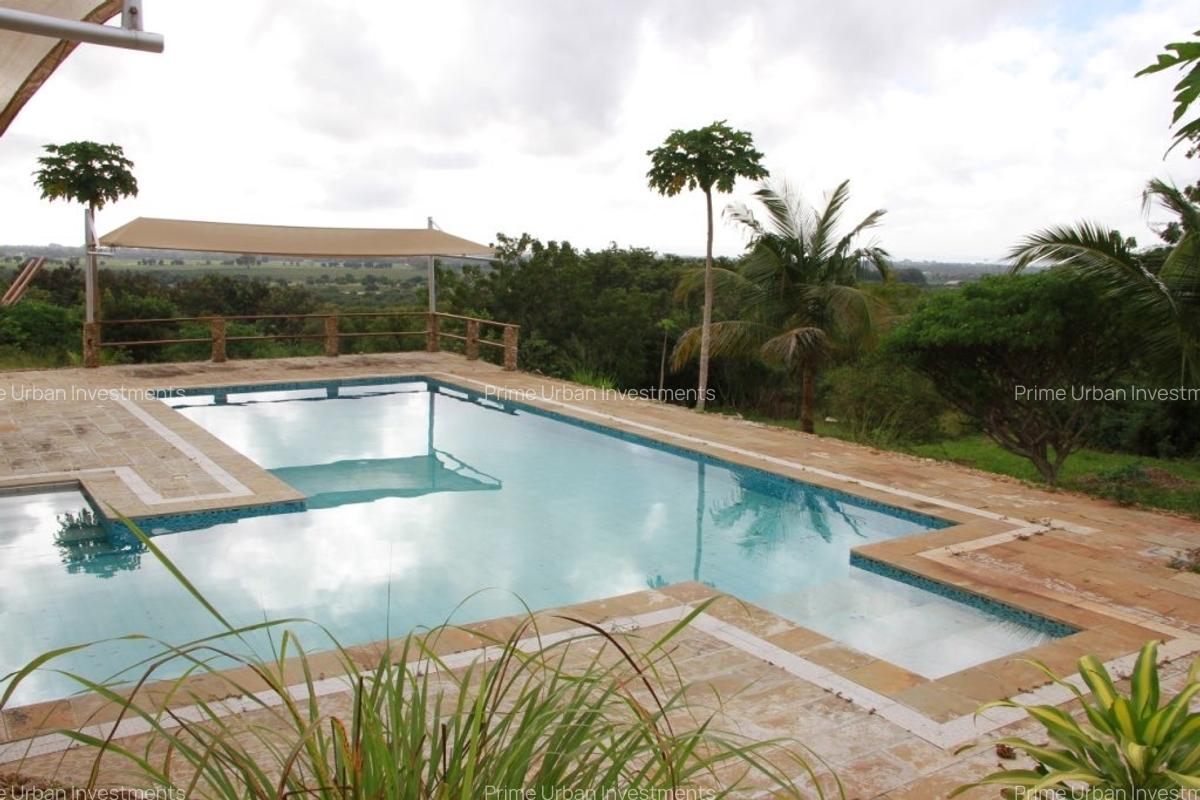 5 Bed Villa with En Suite in Vipingo - 1