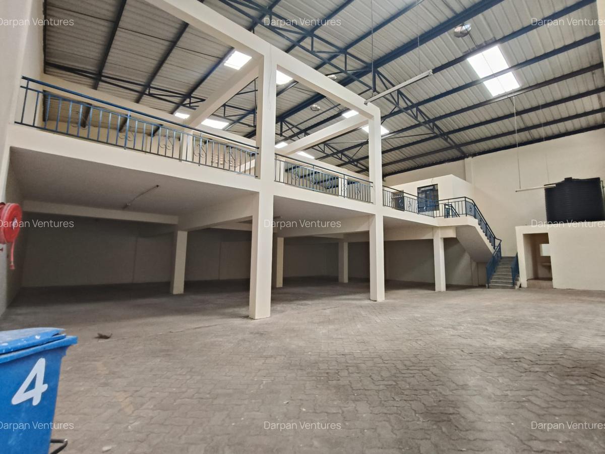 6,195 ft² Warehouse with Parking in Ruaraka - 1