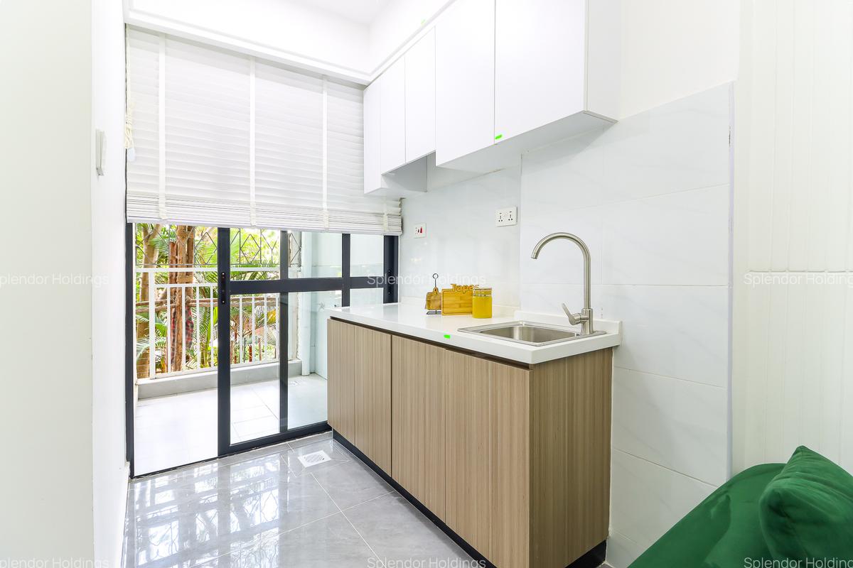 1 Bed Apartment with En Suite in Kilimani - 6