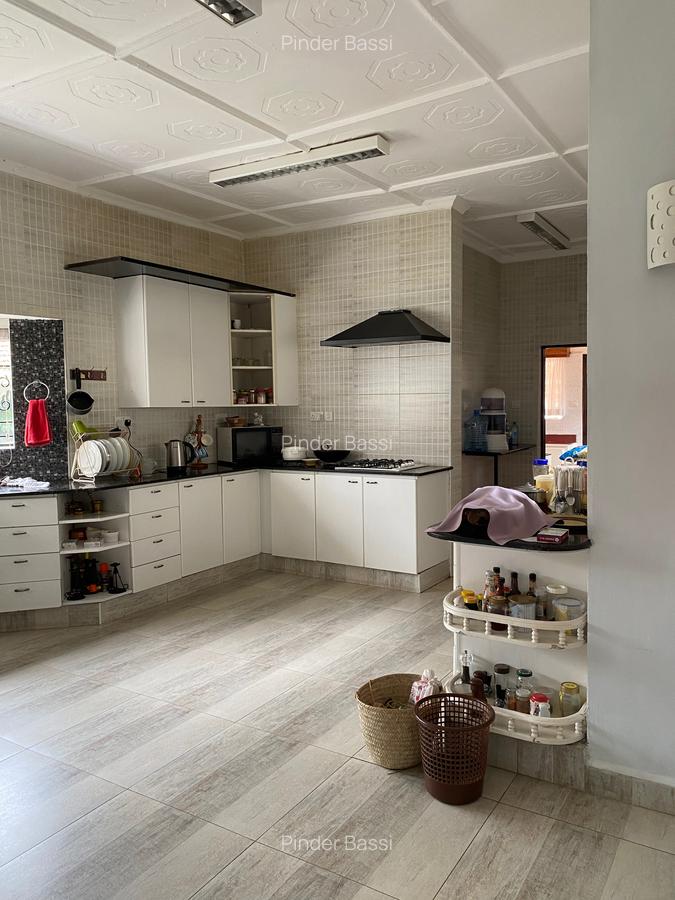 5 Bed House with En Suite at Opp. American Embassy - 7