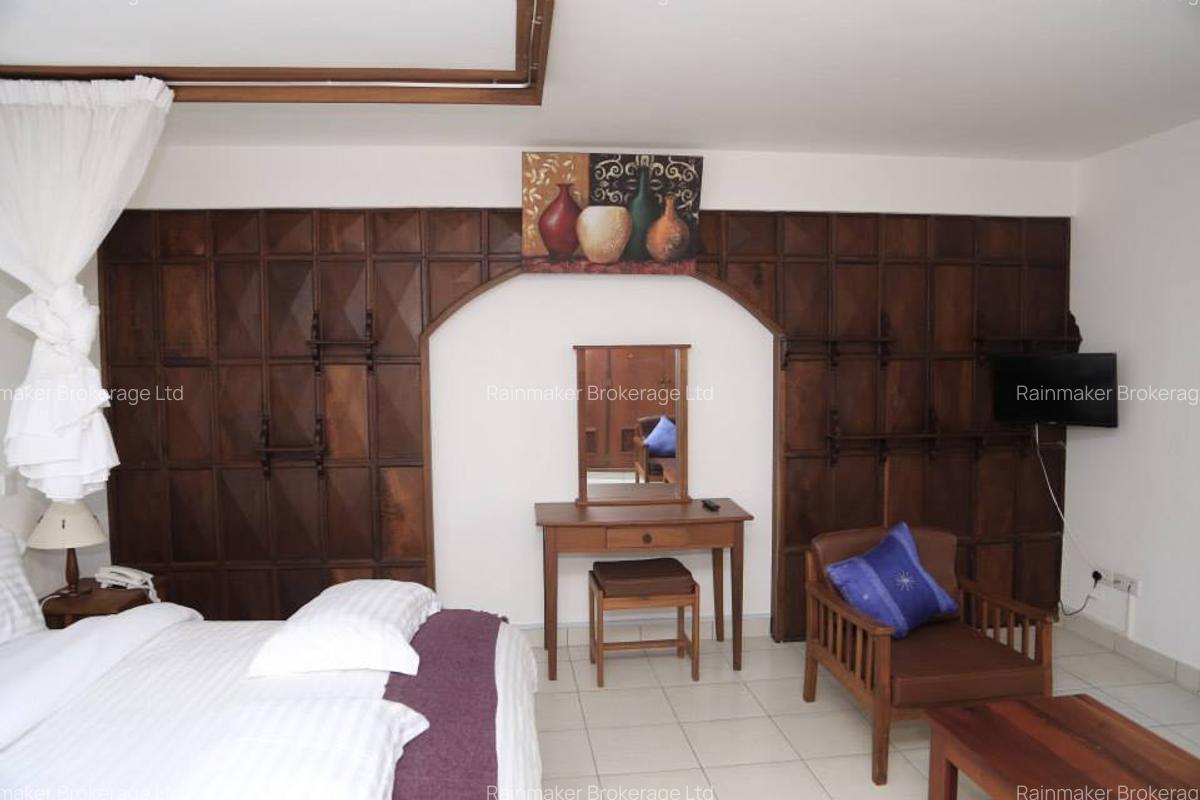 Furnished Commercial Property with Service Charge Included in Nyali Area - 9