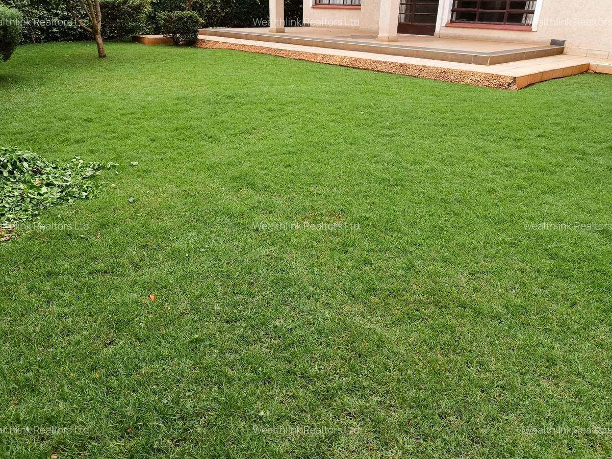 4 Bed Townhouse with En Suite at Runda Ridge Homes - 8