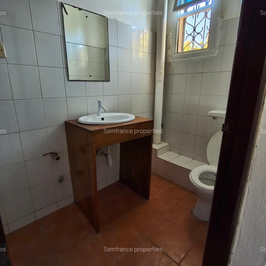 3 Bed Villa with En Suite at Shanzu Water - 7