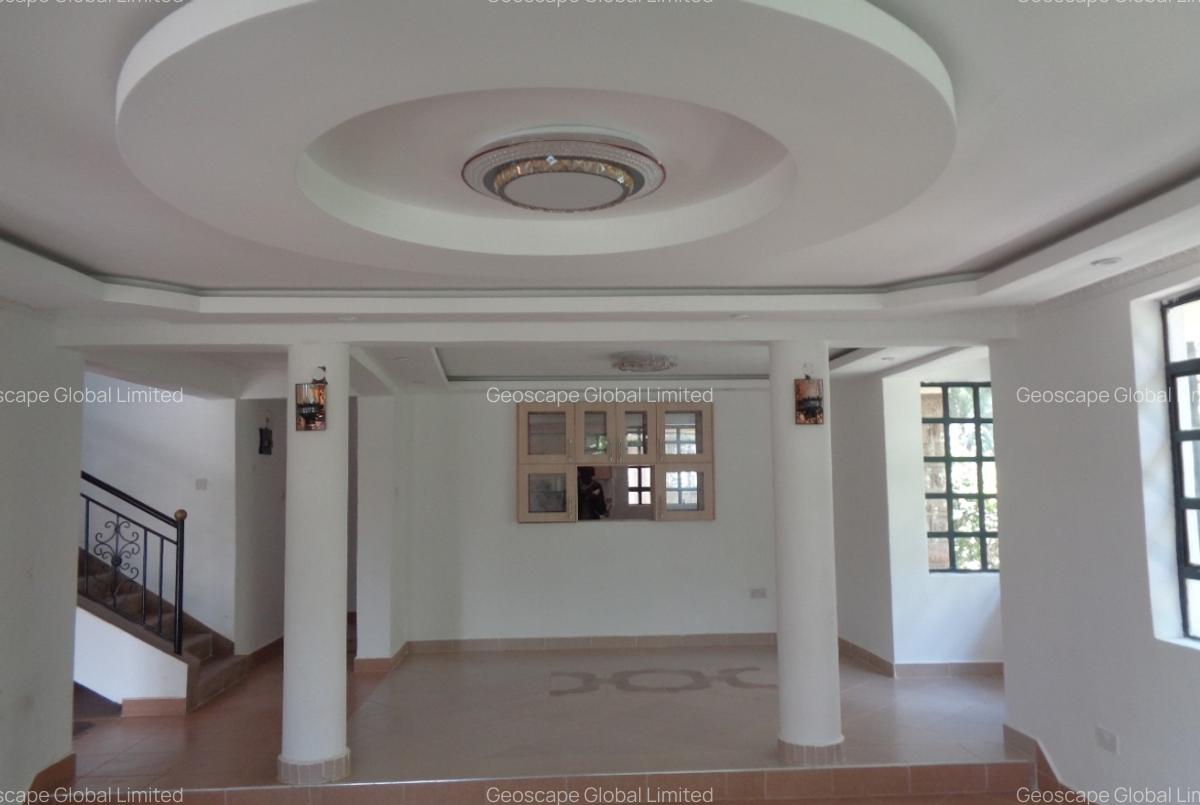 4 Bed Townhouse with En Suite in Kitengela - 2