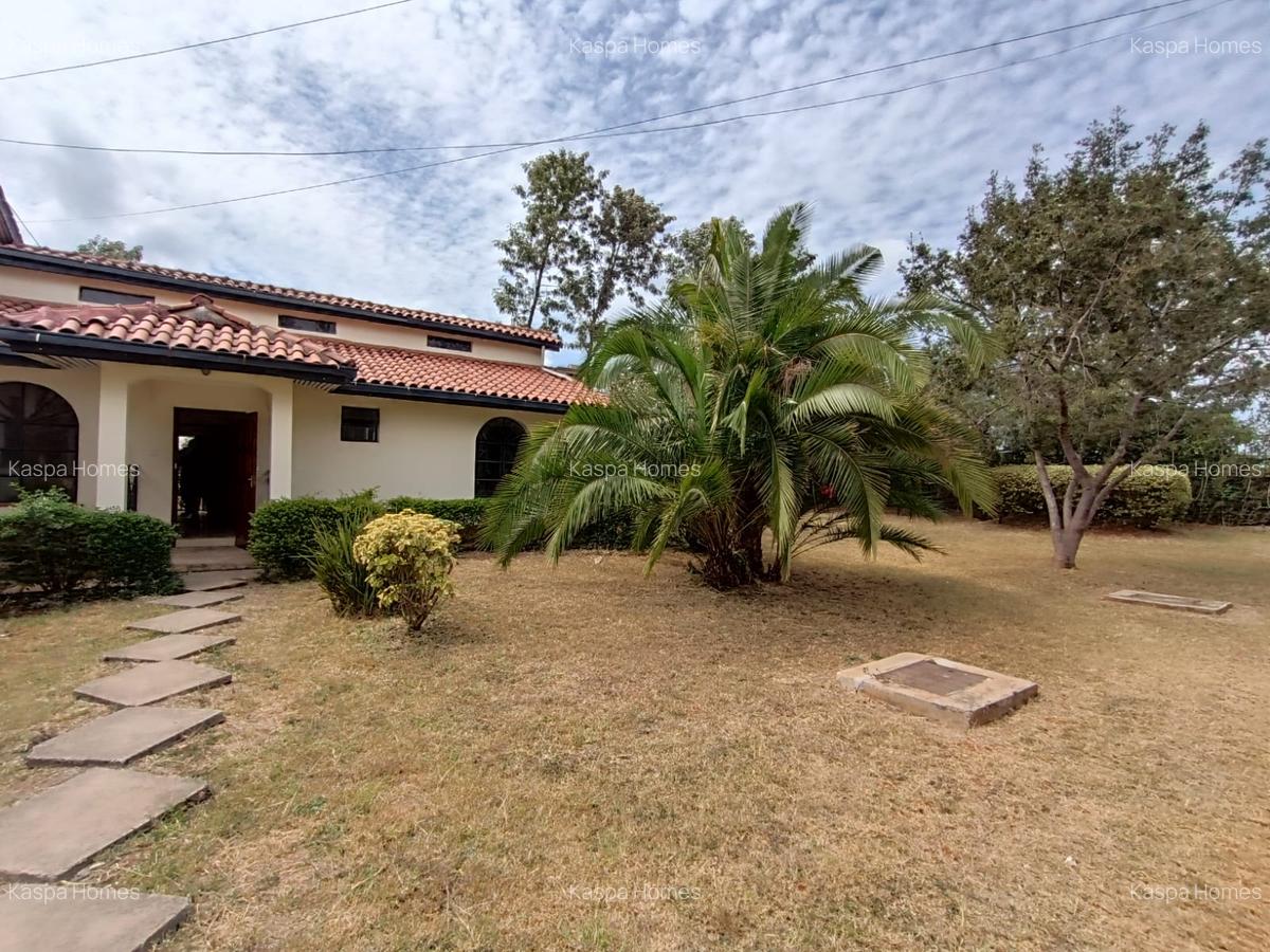 2 Bed Apartment with En Suite in Karen - 1