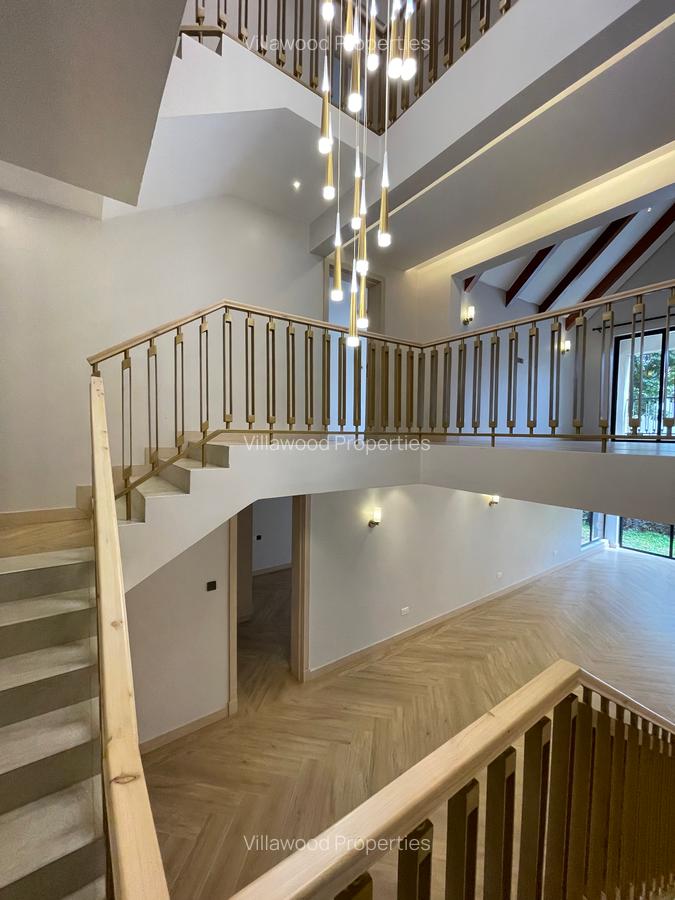 7 Bed Townhouse with En Suite in Lavington - 1