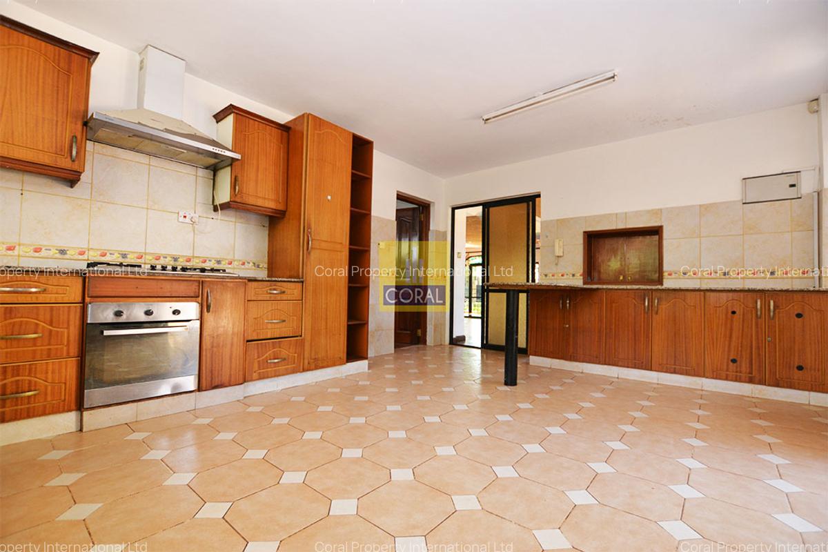 4 Bed Apartment in Muthaiga - 8