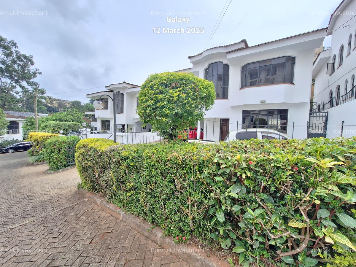 4 Bed Townhouse with En Suite at Close To German Embassy. - 1