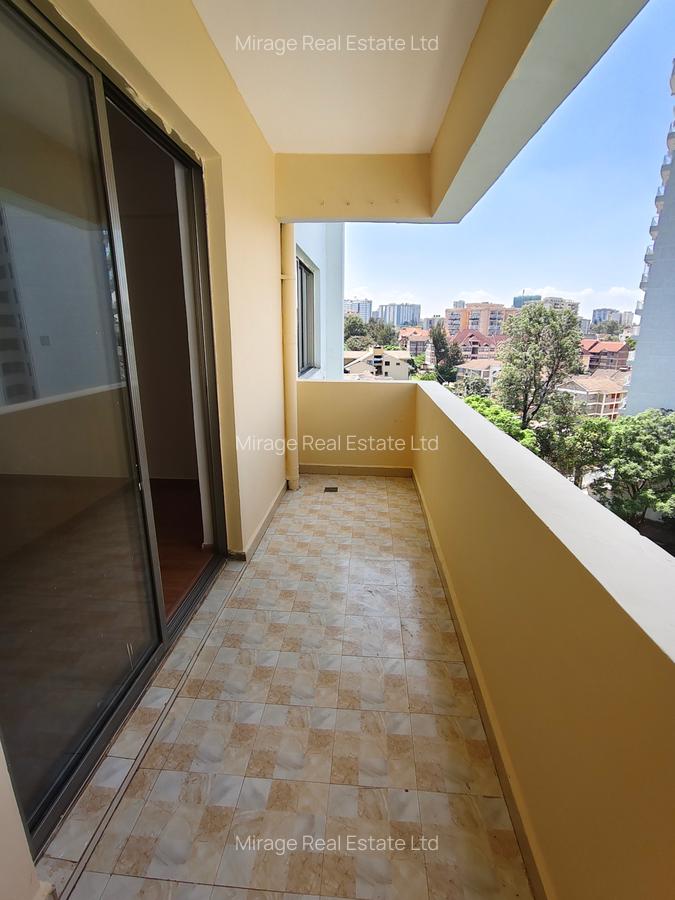 3 Bed Apartment with Swimming Pool in Kileleshwa - 7