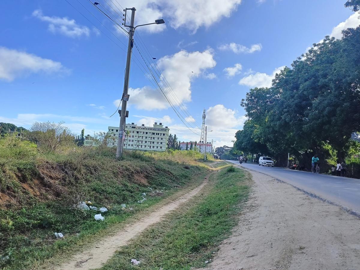 11.6 ft² Commercial Land at Mtwapa - 2