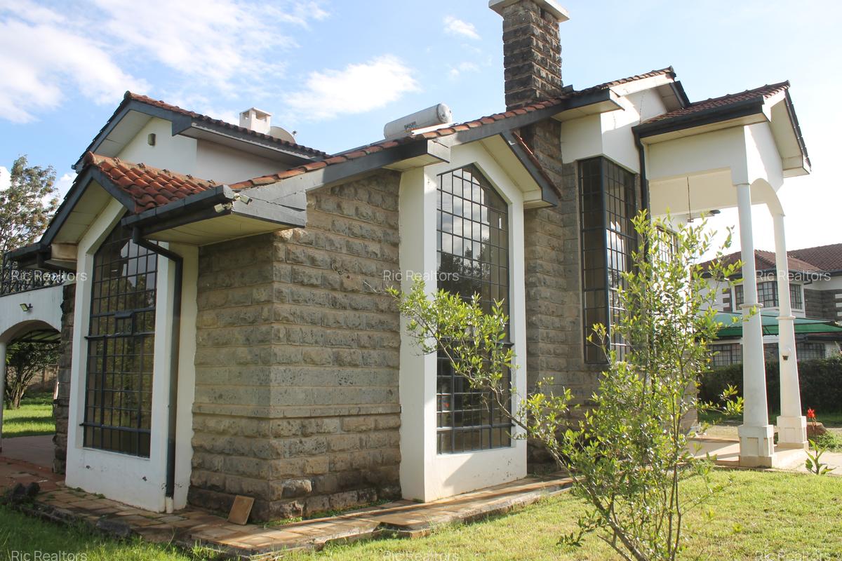 4 Bed Townhouse with En Suite at Karen - 2