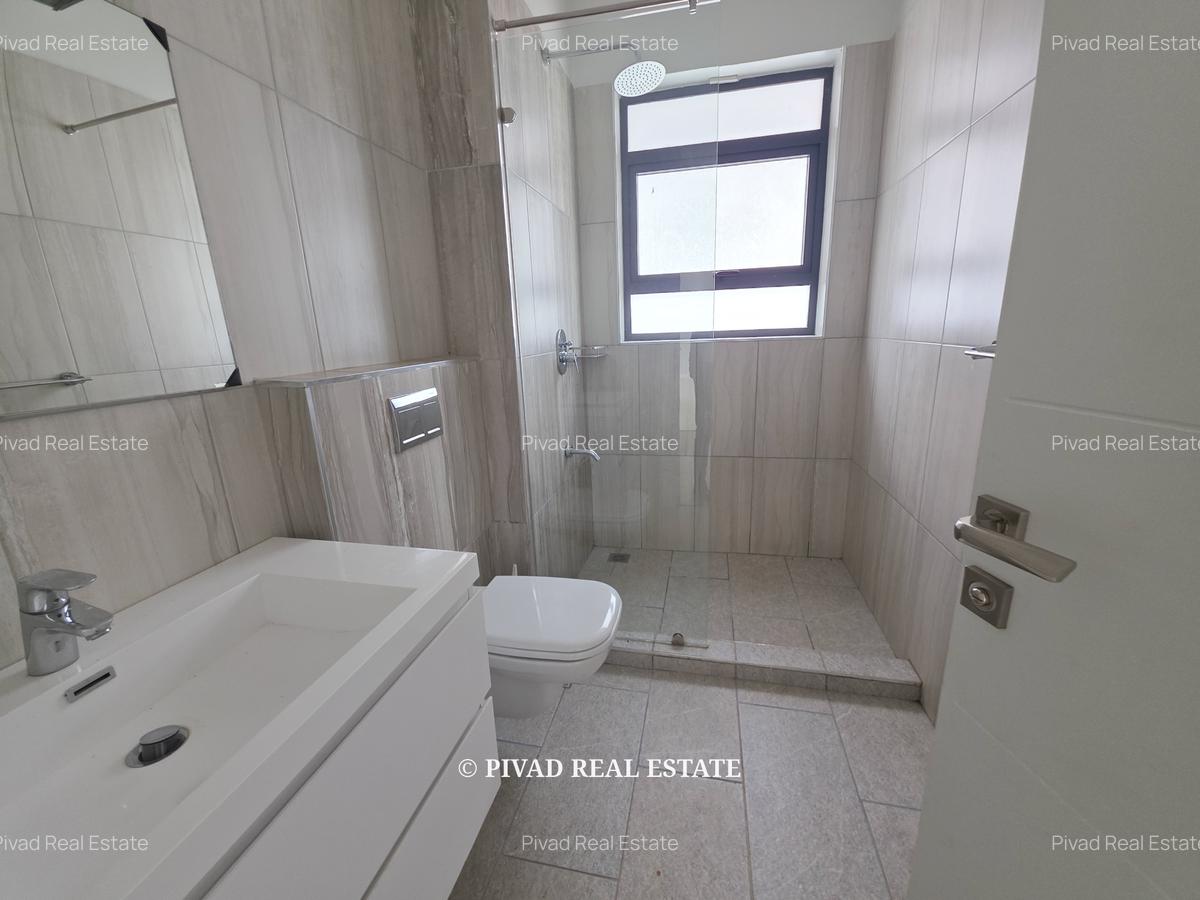 4 Bed Townhouse with Swimming Pool in Runda - 5