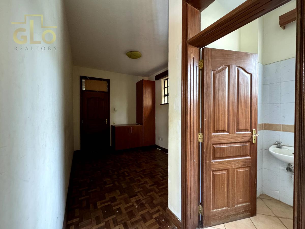 3 Bed Apartment with En Suite in Rhapta Road - 18