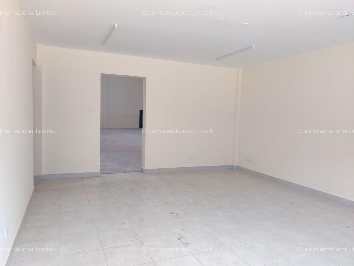 6,457 ft² Warehouse with Parking in Ruiru - 4