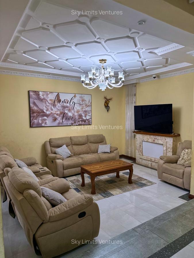 6 Bed House with En Suite at Membley Estate - 3