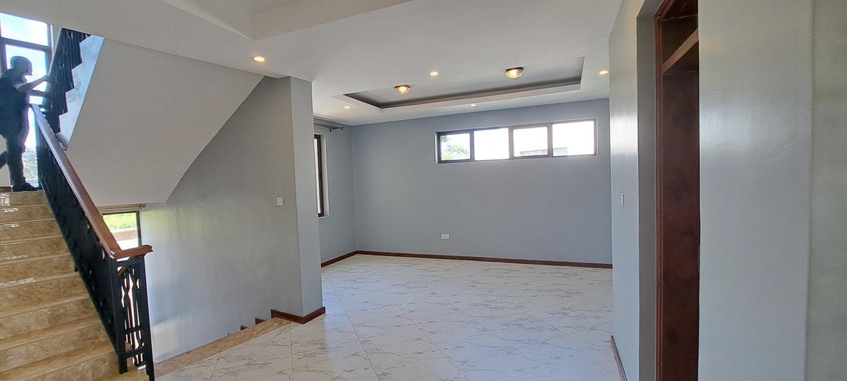 4 Bed House with En Suite in Kiambu Road - 11