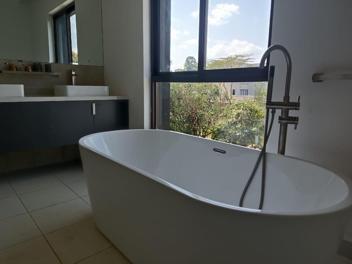 5 Bed House with En Suite in Karen - 8