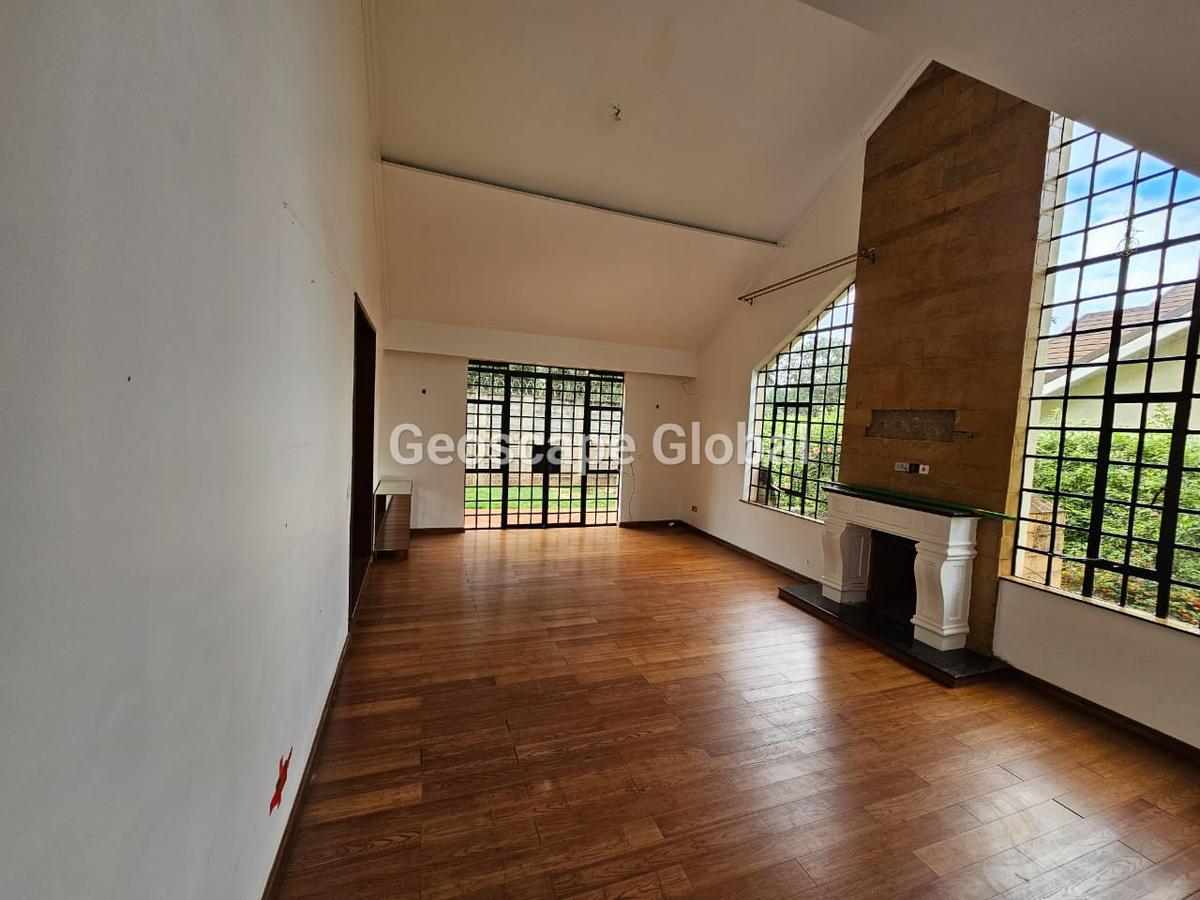 4 Bed Villa with En Suite in Kitisuru - 10