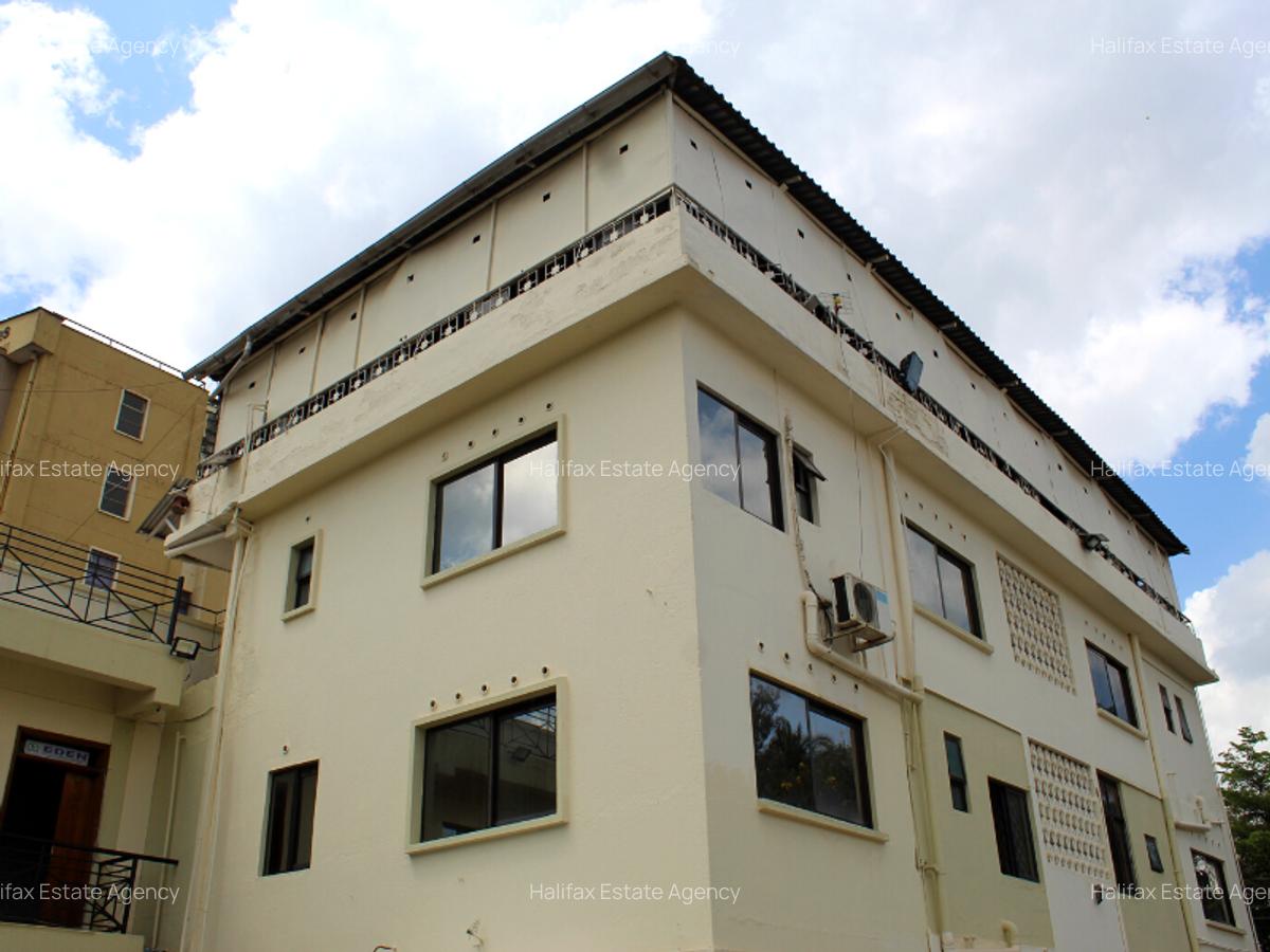 Furnished Commercial Property with Parking in Ngara - 3