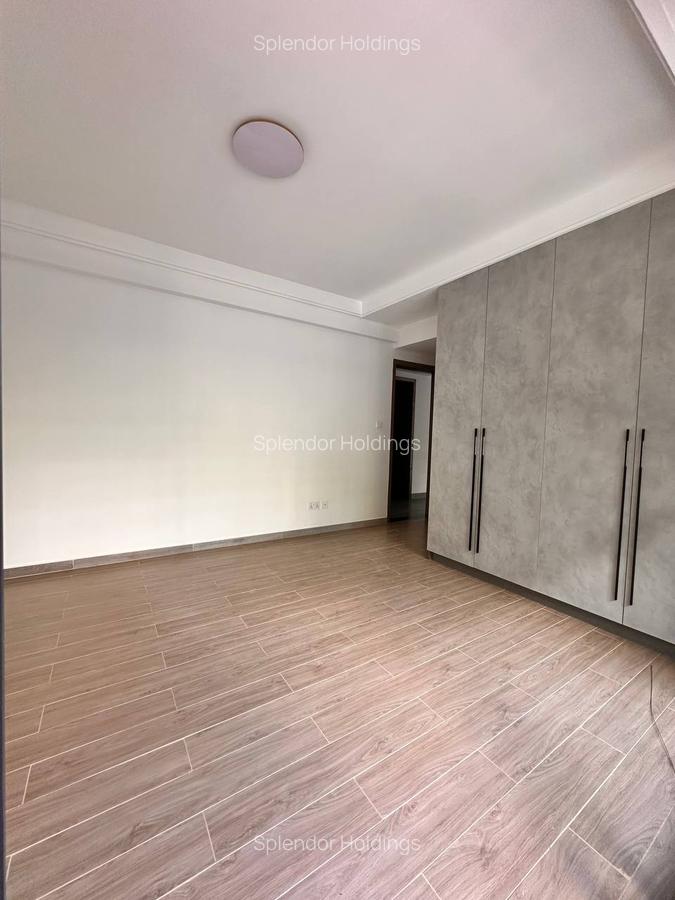 Serviced 2 Bed Apartment with En Suite in Riverside - 5