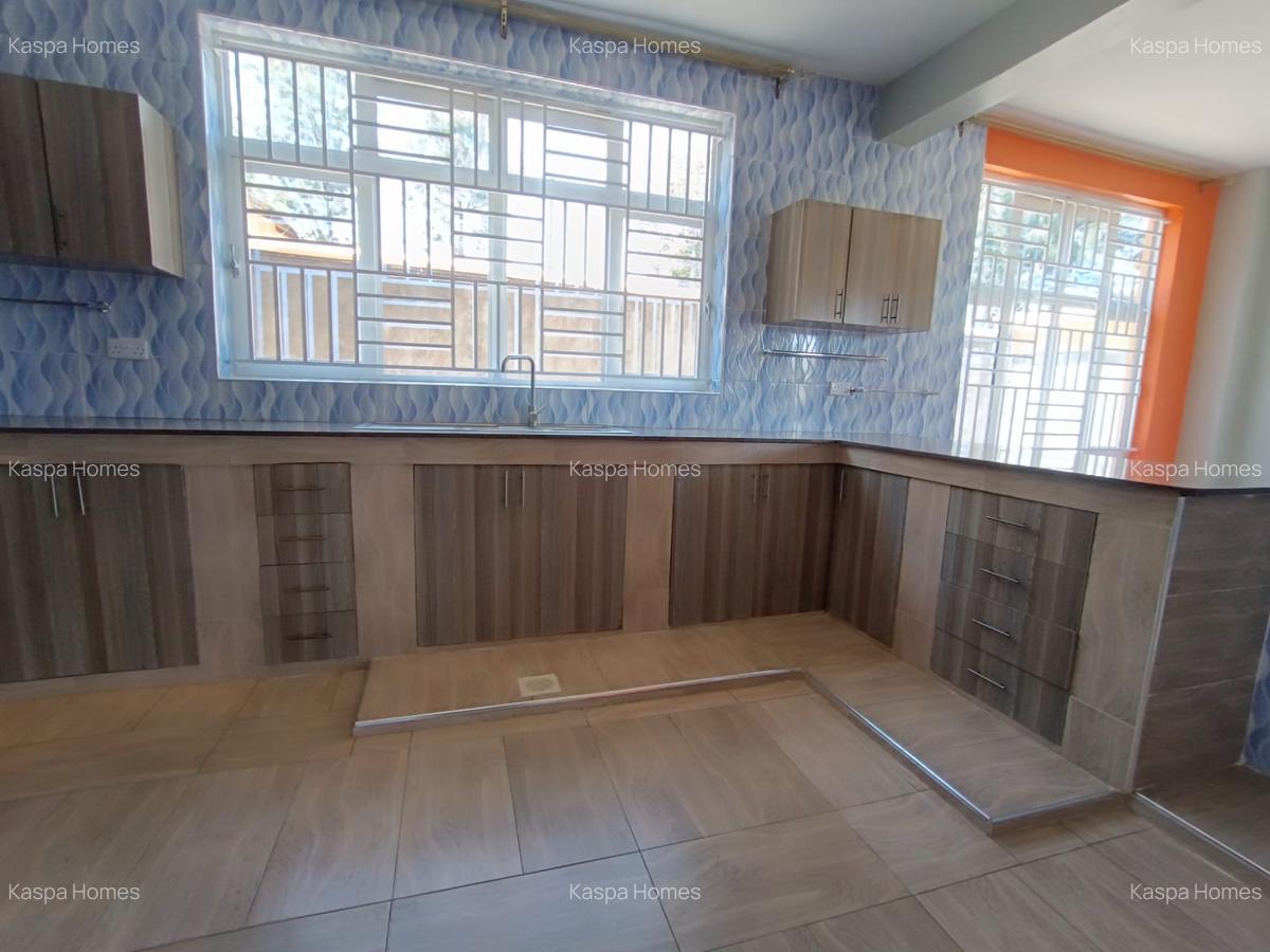 5 Bed House with En Suite in Karen - 4