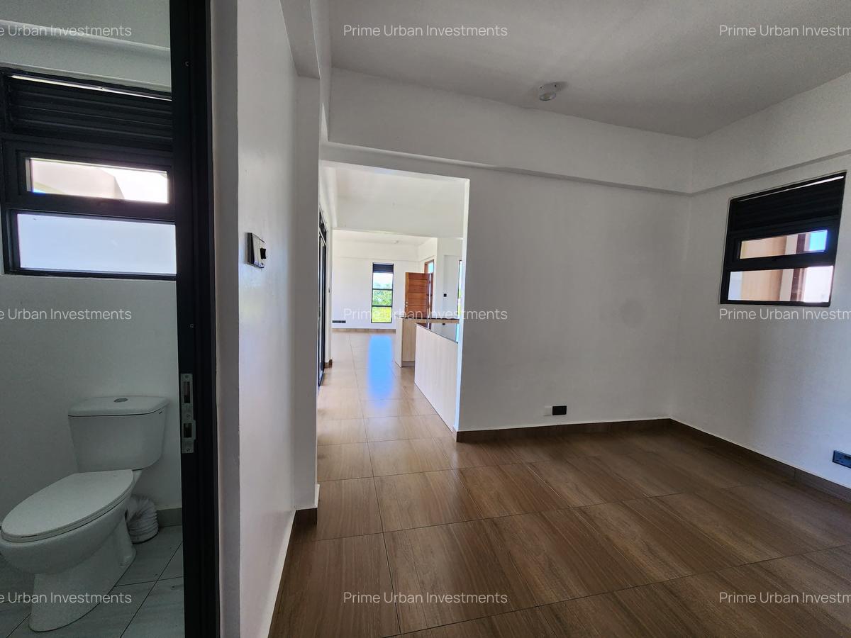 3 Bed Townhouse with En Suite in Vipingo - 15