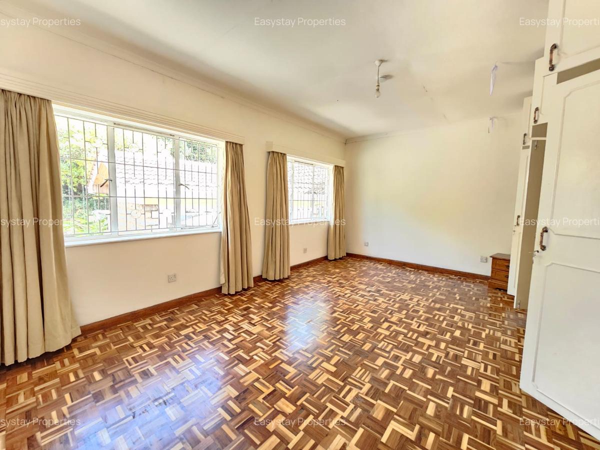 5 Bed Apartment with En Suite in Kyuna - 17