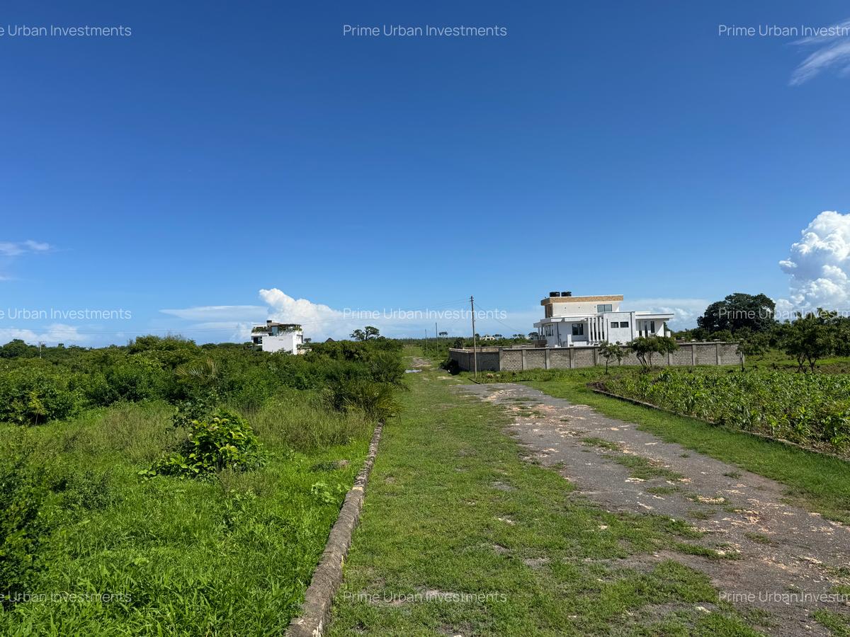 Land in Vipingo - 14