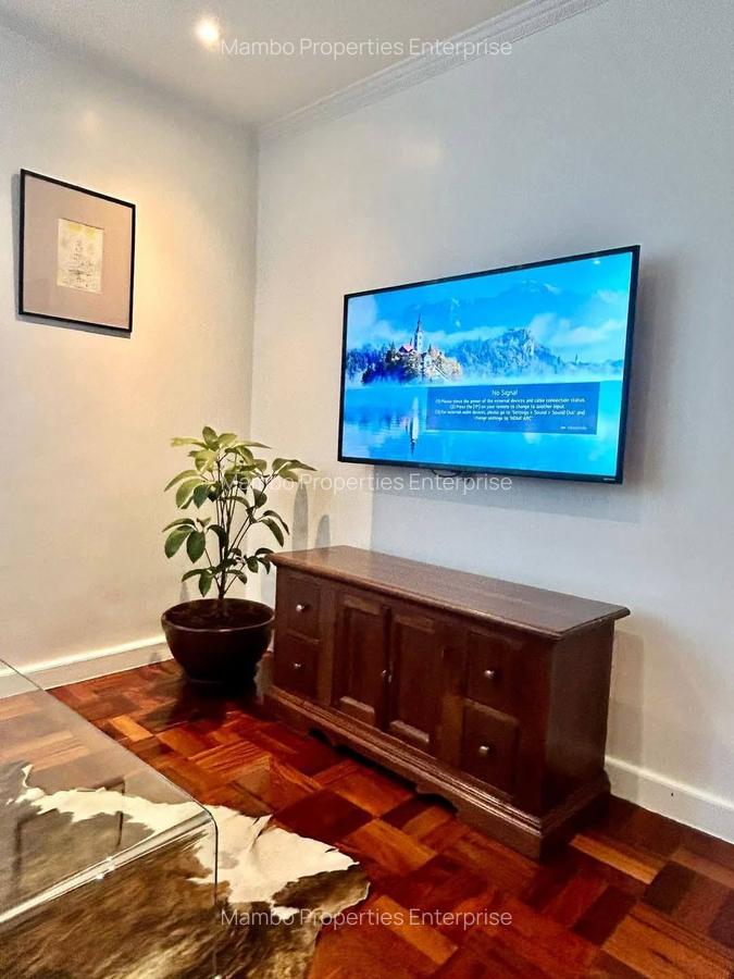 Furnished 1 Bed Apartment with En Suite at Riverside Drive - 9