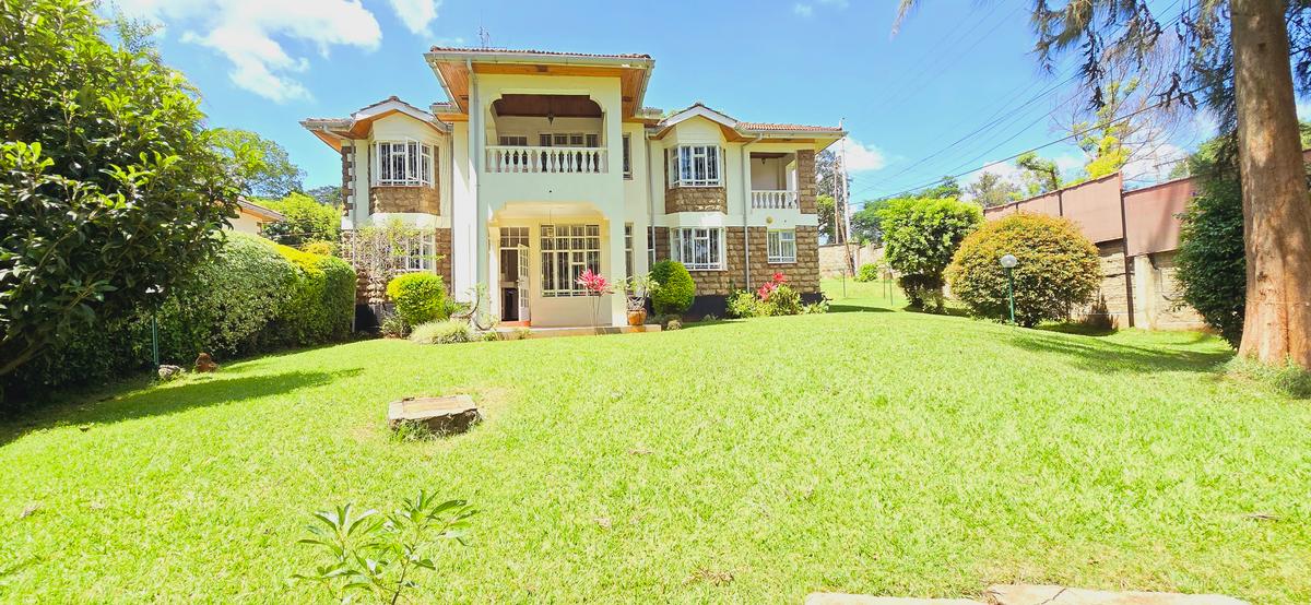 5 Bed Villa with En Suite at Off Mugumo Road - 1