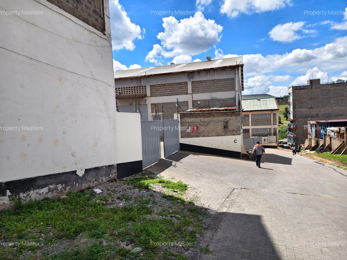 14,600 ft² Warehouse with Fibre Internet at Babadogo - 12