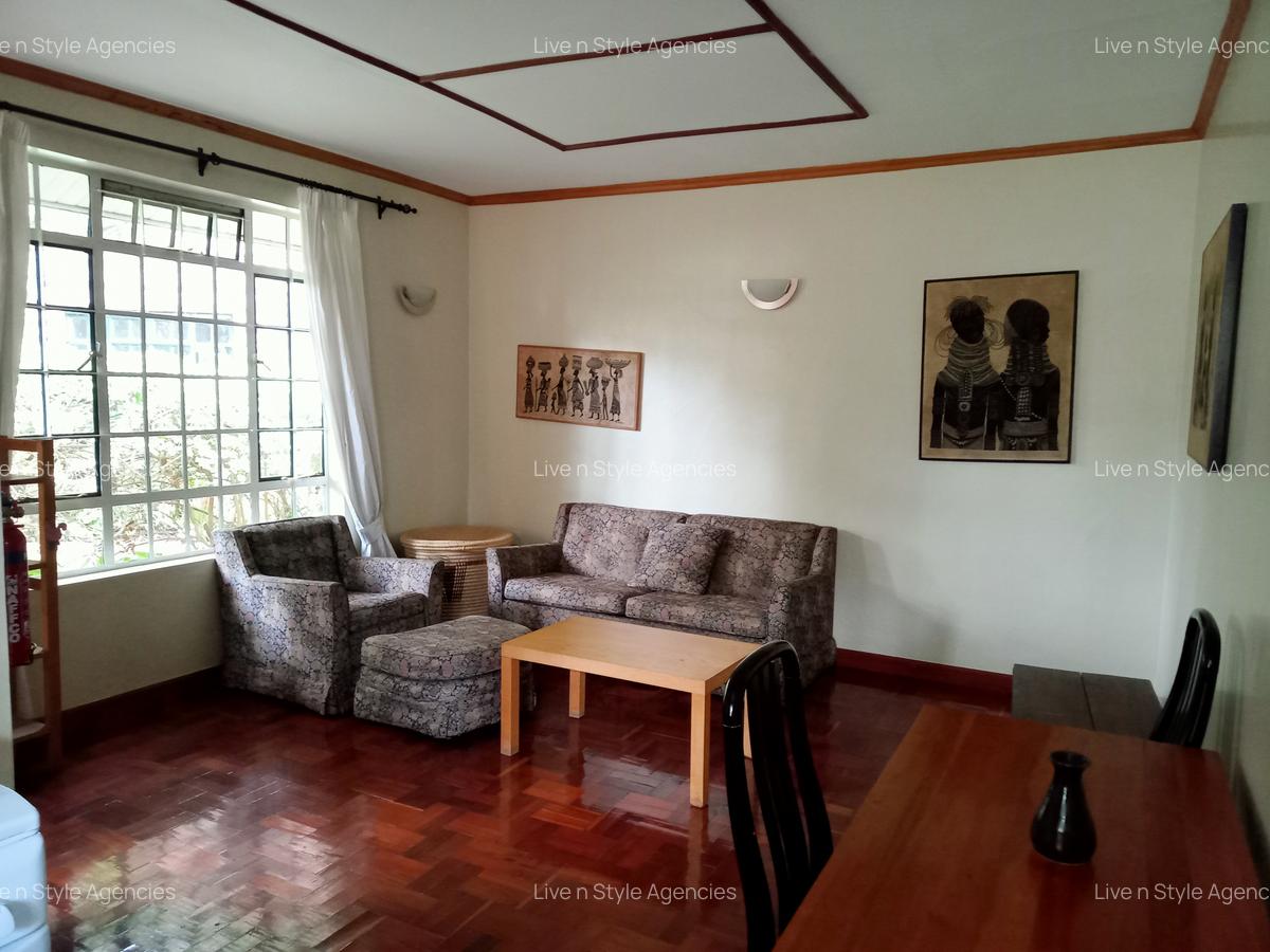 1 Bed House with En Suite in Runda - 2