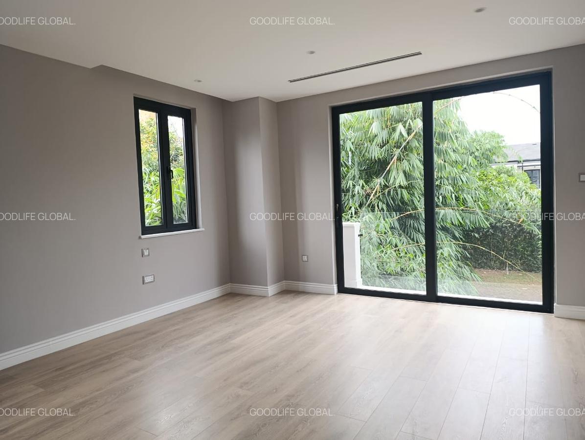 5 Bed Villa with En Suite at Runda - 8