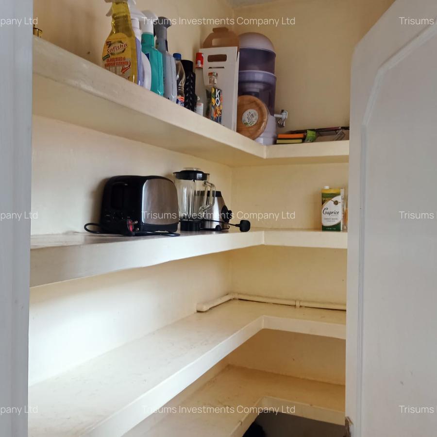 Furnished 3 Bed Apartment with En Suite in Westlands Area - 17