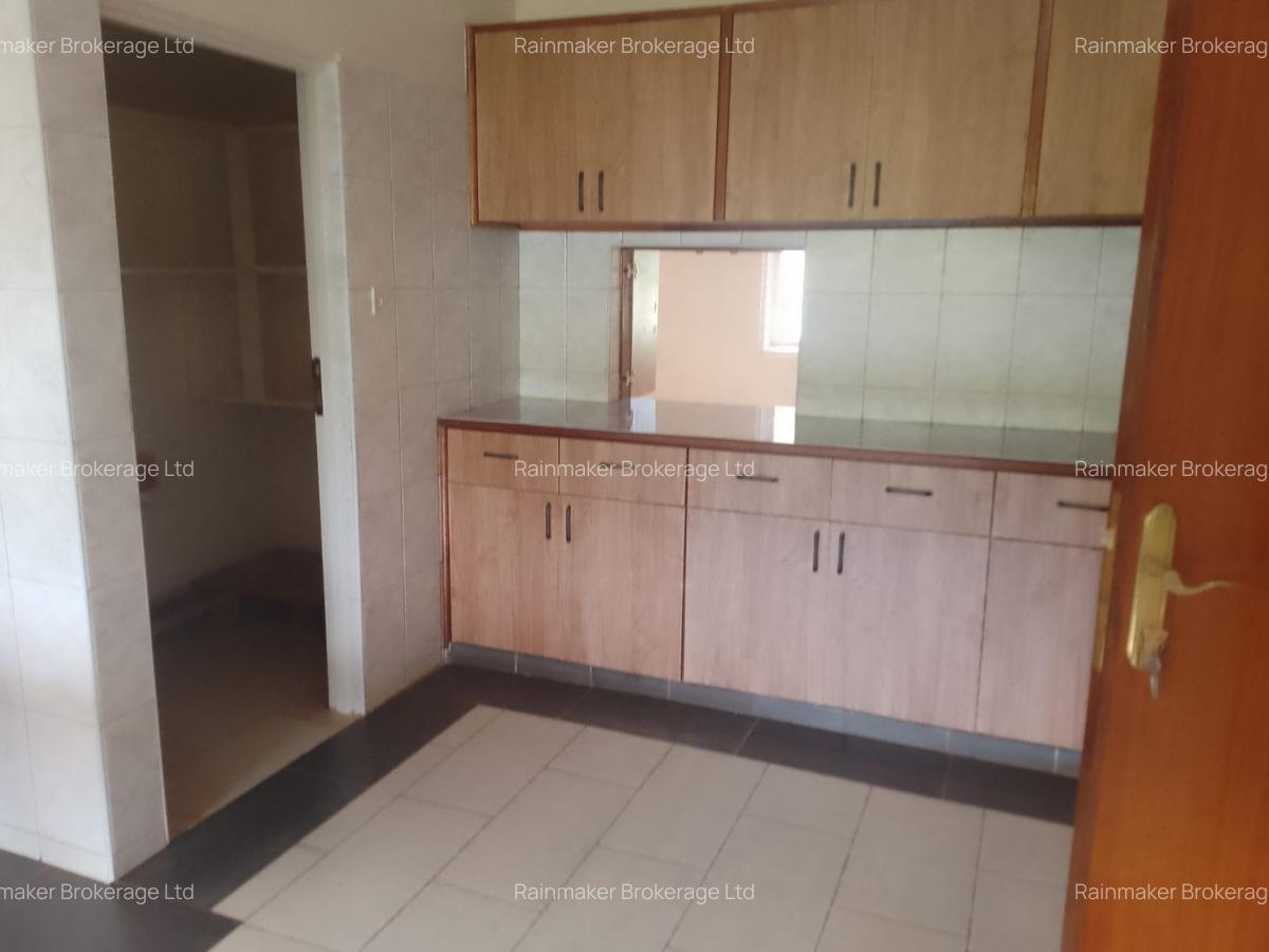 3 Bed Townhouse with En Suite in Runda - 2