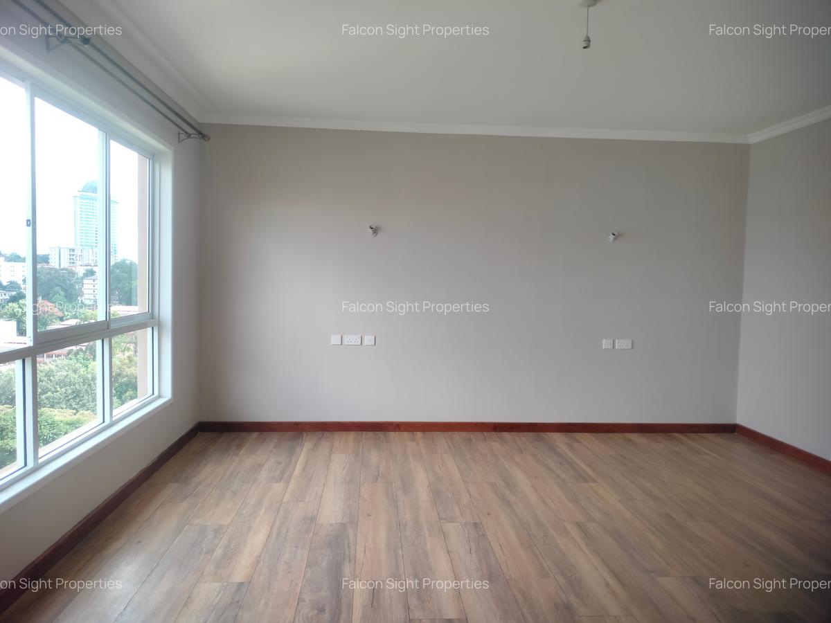 3 Bed Apartment with Staff Quarters at Riverside Drive Walking Distance To Riverside Square - 10