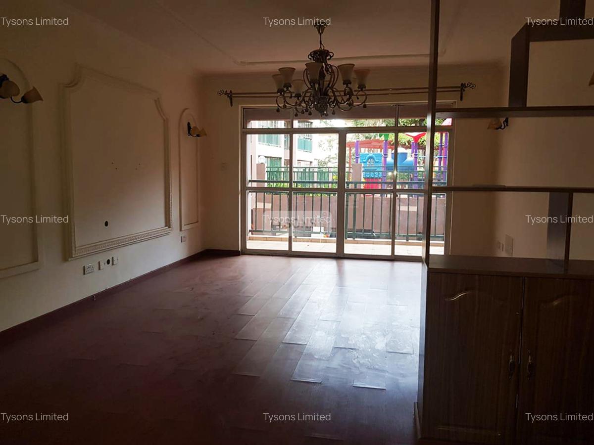 3 Bed Apartment with En Suite in Lavington - 4