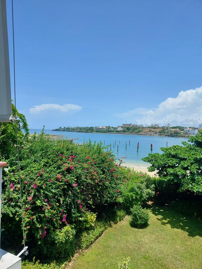 Furnished 3 Bed Apartment with En Suite at Cement Road - 1