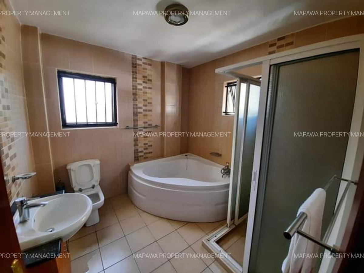 Serviced 3 Bed Apartment with En Suite in Lavington - 1