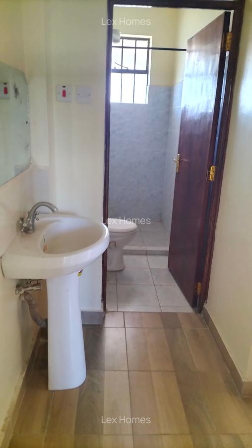 2 Bed Apartment with En Suite at Magadi Road - 5