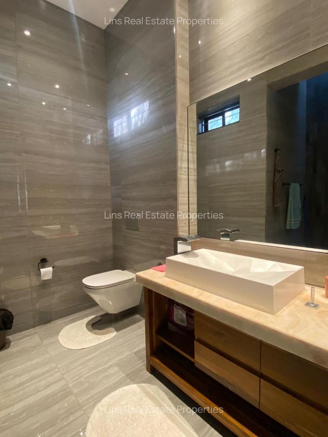 2 Bed House with En Suite in Gigiri - 19